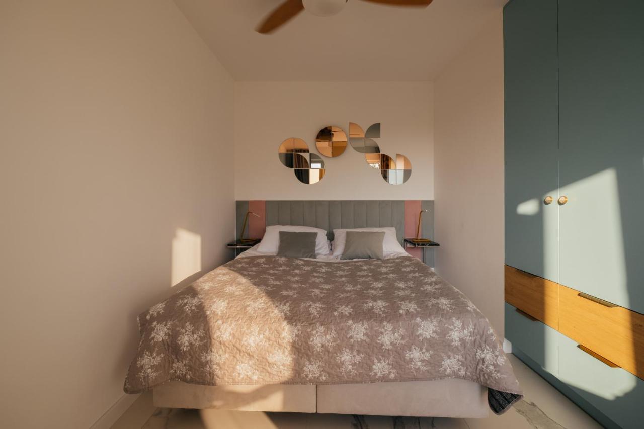 Bluemint Debina Apartamenty Przy Plazy Exterior photo